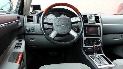 クライスラー 300C 5.7HEMI