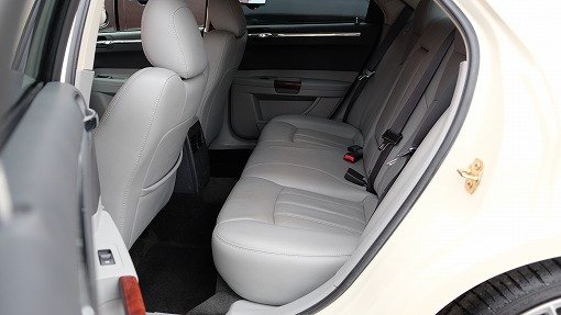 クライスラー 300C 5.7HEMI