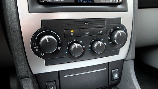 クライスラー 300C 5.7HEMI