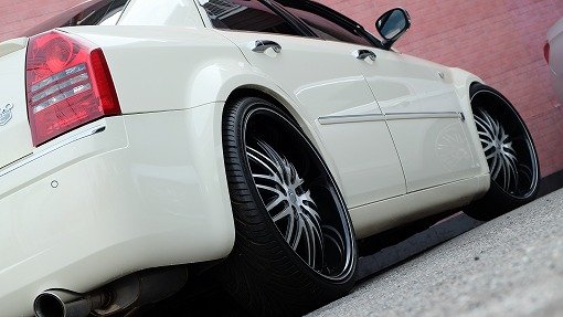 クライスラー 300C 5.7HEMI