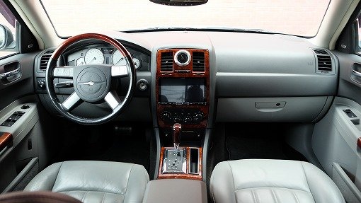 クライスラー 300C 5.7HEMI