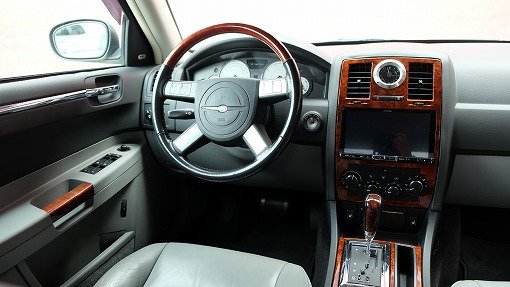 クライスラー 300C 5.7HEMI