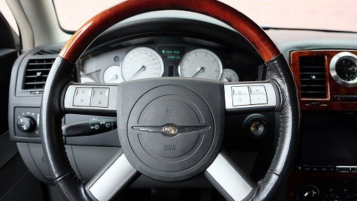 クライスラー 300C 5.7HEMI