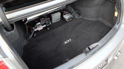 クライスラー 300C 5.7HEMI