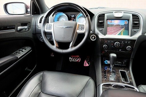 クライスラー 300C 5.7HEMI