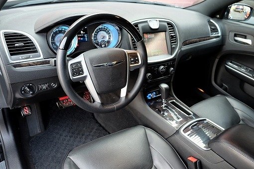 クライスラー 300C 5.7HEMI