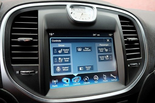 クライスラー 300C 5.7HEMI