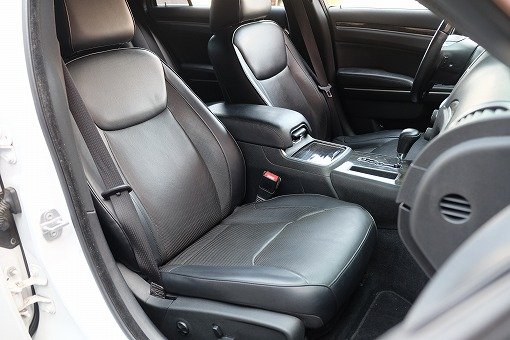 クライスラー 300C 5.7HEMI