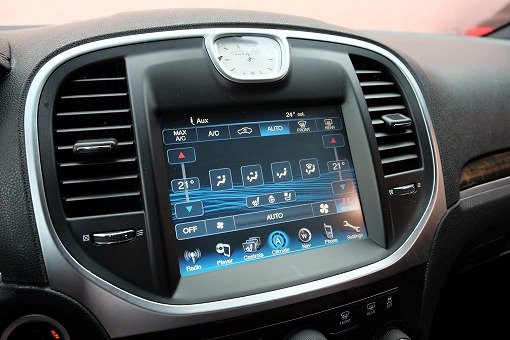 クライスラー 300C 5.7HEMI