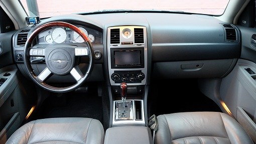 クライスラー 300C GIMMIC