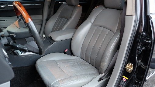 クライスラー 300C GIMMIC