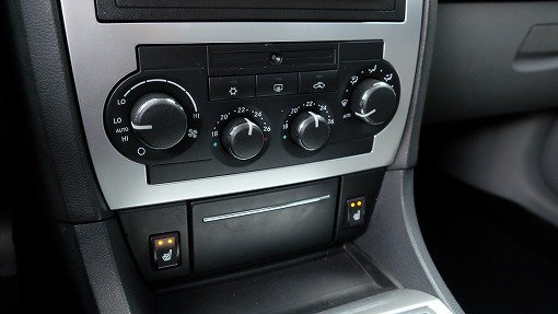 クライスラー 300C GIMMIC