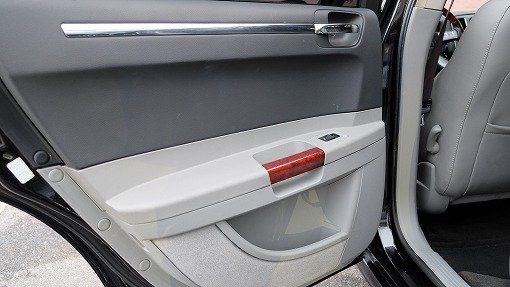 クライスラー 300C GIMMIC