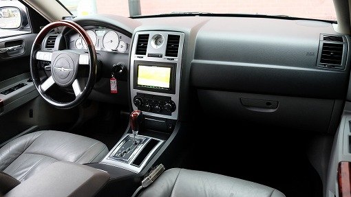 クライスラー 300C GIMMIC