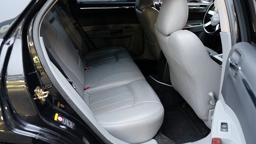 クライスラー 300C GIMMIC