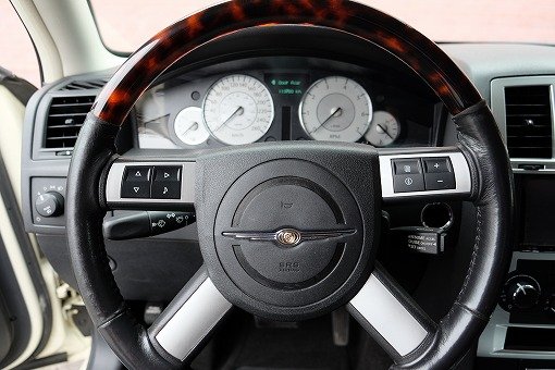 クライスラー300C GIMMIC