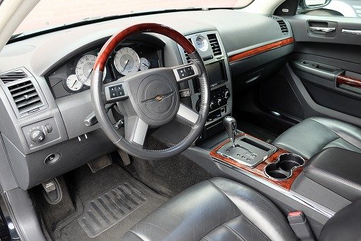 クライスラー 300C LONG