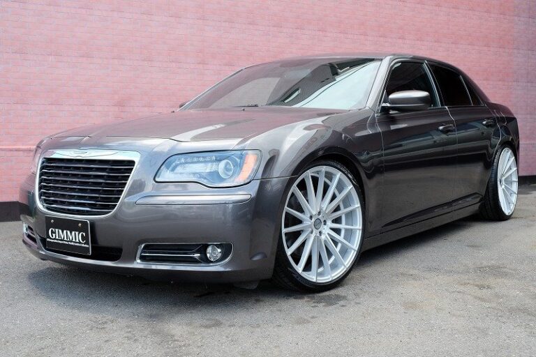 クライスラー 300C “S” パノラマSR付