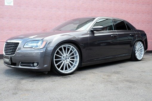 クライスラー 300C “S” パノラマSR付