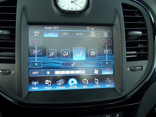 クライスラー 300C “S” パノラマSR付