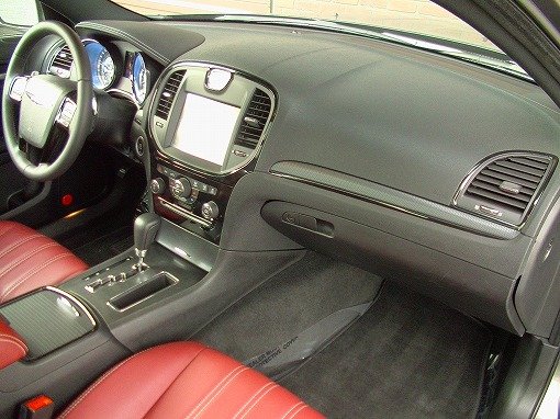 クライスラー 300C “S” パノラマSR付