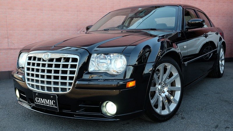 クライスラー 300C SRT-8（2）