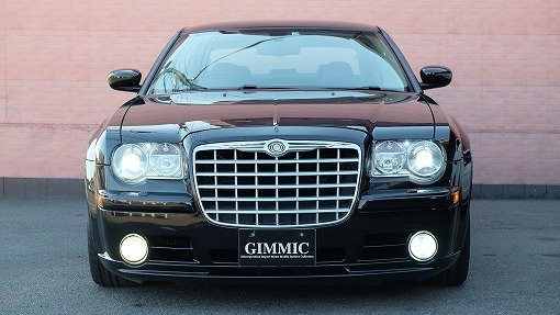 クライスラー 300C SRT-8