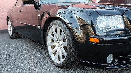 クライスラー 300C SRT-8