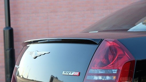 クライスラー 300C SRT-8