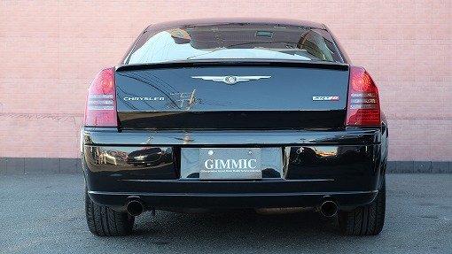 クライスラー 300C SRT-8