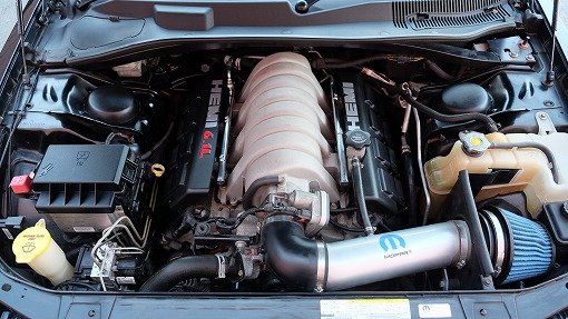 クライスラー 300C SRT-8