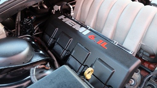 クライスラー 300C SRT-8