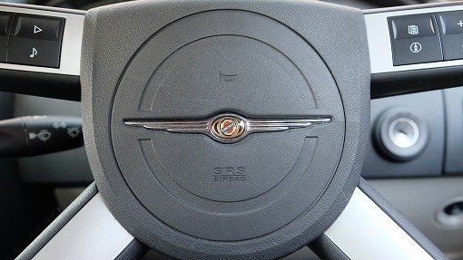 クライスラー 300C SRT-8