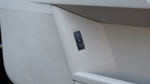 クライスラー 300C SRT-8
