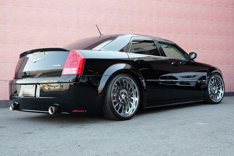 クライスラー 300C SRT-8（5）