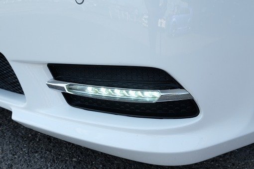 クライスラー 300C SRT-8