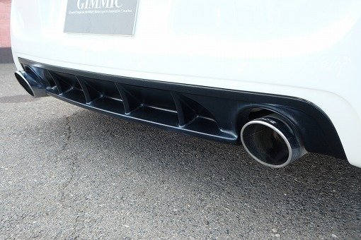 クライスラー 300C SRT-8