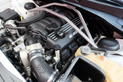 クライスラー 300C SRT-8
