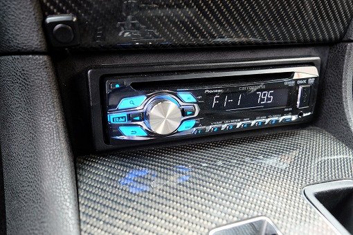 クライスラー 300C SRT-8