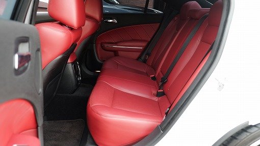 ダッジ チャージャー R/T PLUS