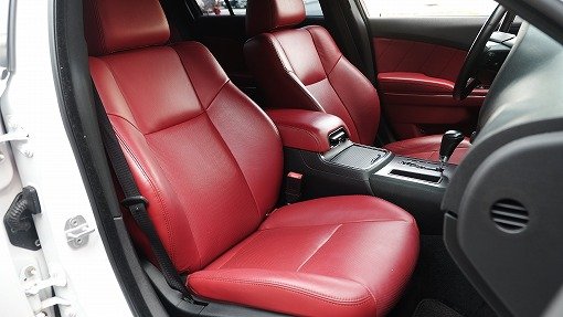 ダッジ チャージャー R/T PLUS