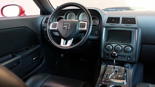 ダッジ チャレンジャー R/T Plus