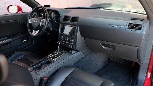 ダッジ チャレンジャー R/T Plus