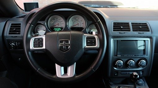 ダッジ チャレンジャー R/T Plus