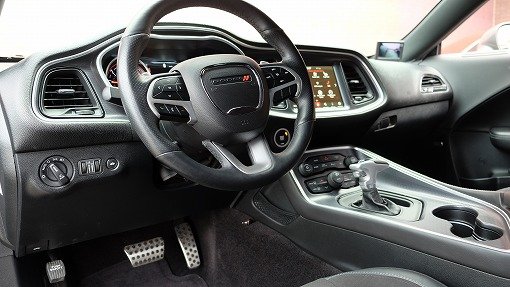 ダッジ チャレンジャー R/T Plus