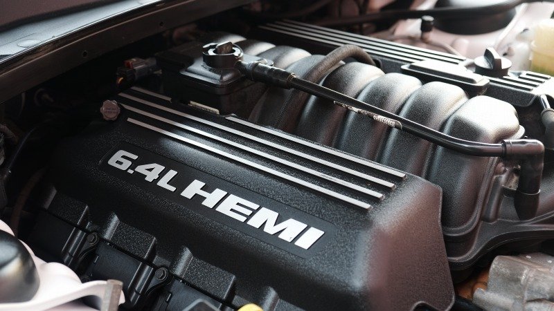 ダッジ チャージャー SRT-8（5）