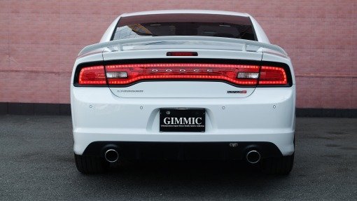 ダッジ チャージャー SRT-8
