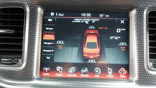 ダッジ チャージャー SRT-8