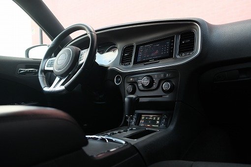 ダッジ チャージャー SRT SUPER BEE
