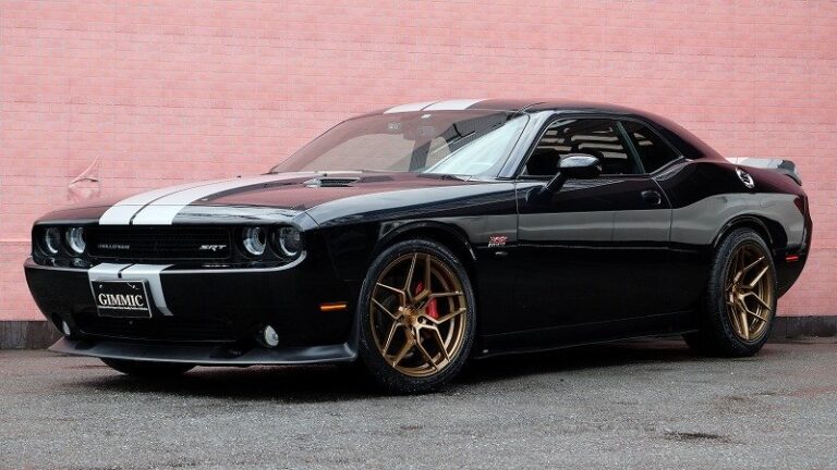 ダッジ チャレンジャー SRT392